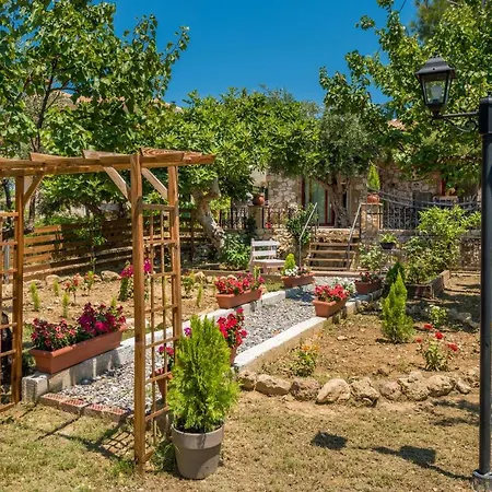 Casa Petra - Stone Argassi