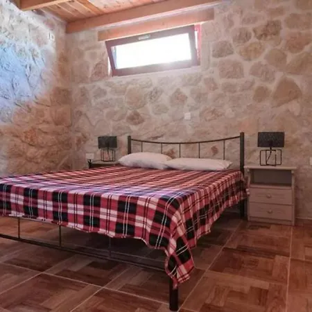 Casa Petra - Stone *