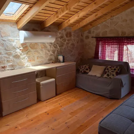 Casa Petra - Stone Landhaus *