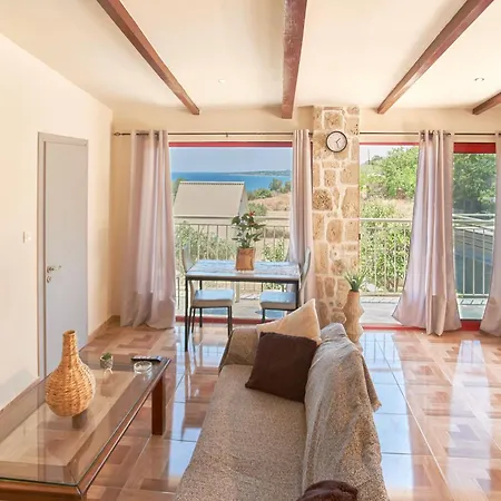 Casa Petra - Stone * Argassi